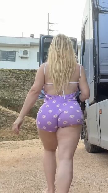 Full leaked Aline fuchter ouriques page private onlyfans photo