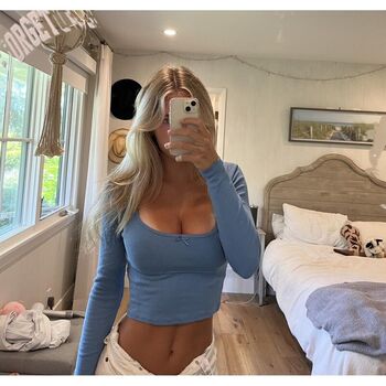 Full leaked Ameliapelto private onlyfans photo