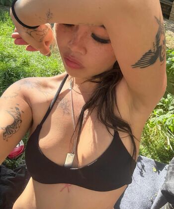 Full leaked Beabadoobee page private onlyfans photo