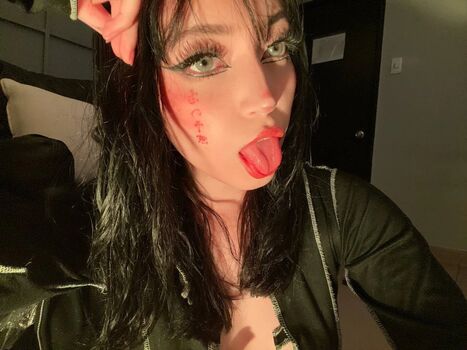 Full leaked Dollyghost private onlyfans photo
