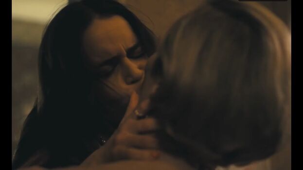 Full leaked Emilia clarke private onlyfans photo