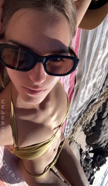 Full leaked Emily feld  page private onlyfans photo