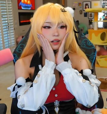 Full leaked Emiru private onlyfans photo