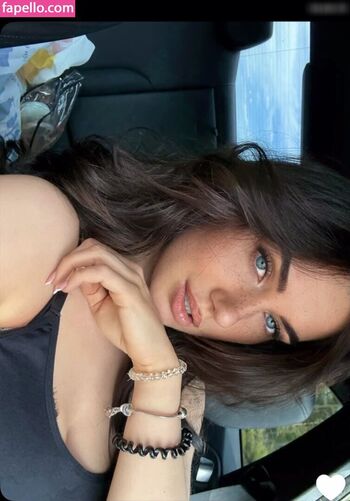 Full leaked Fayesxh private onlyfans photo