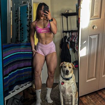 Full leaked Fitbyshull private onlyfans photo