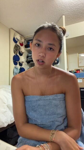 Full leaked Hannah lee page private onlyfans photo