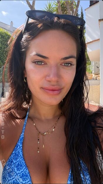Full leaked Henna page private onlyfans photo