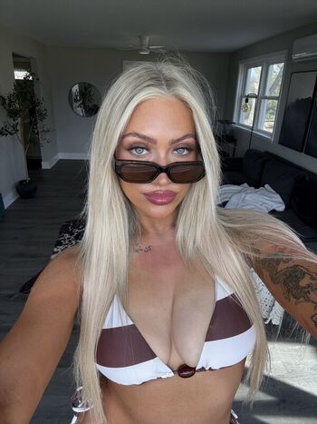 Full leaked Honeyrhiii private onlyfans photo