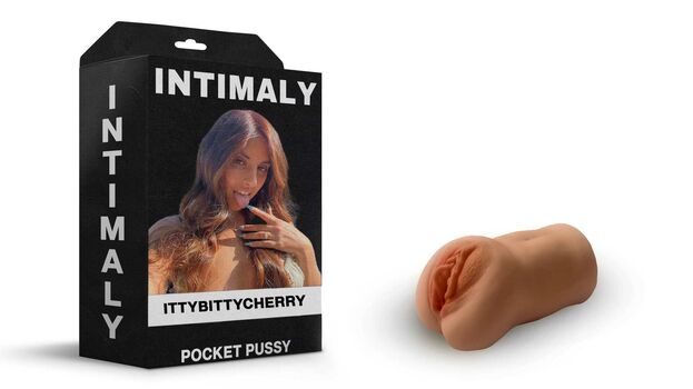 Full leaked Ittybitty cherry private onlyfans photo