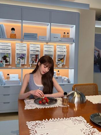 Full leaked Jang won young page private onlyfans photo