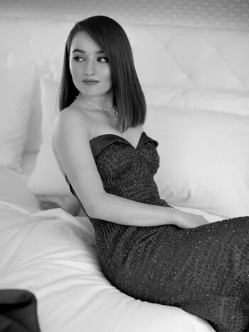 Full leaked Kaitlyn dever private onlyfans photo