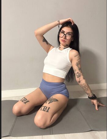Full leaked Lalylaliaa private onlyfans photo