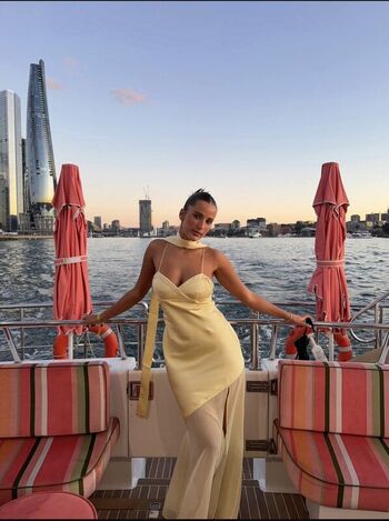 Full leaked Lauramjj private onlyfans photo