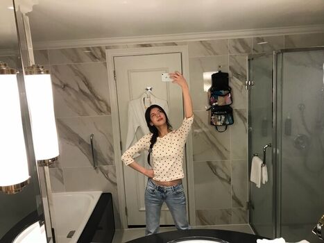 Full leaked Lia loves page private onlyfans photo