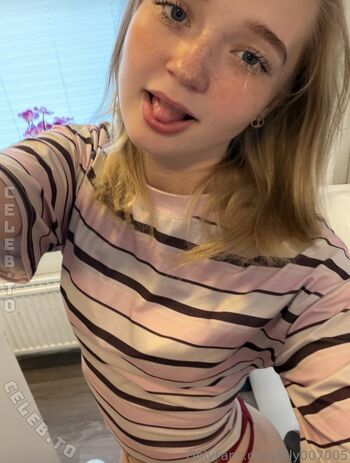 Full leaked Lilly schaper private onlyfans photo