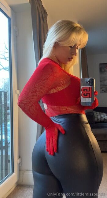 Full leaked Littlemissbunda private onlyfans photo