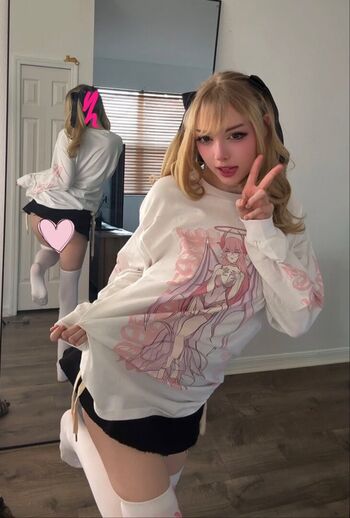 Full leaked Lolyomie private onlyfans photo