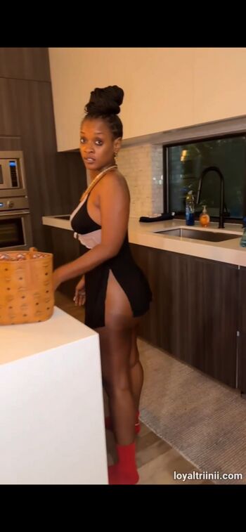 Full leaked Loyal trini private onlyfans photo