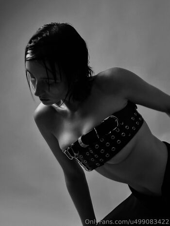 Full leaked Margo vernet private onlyfans photo