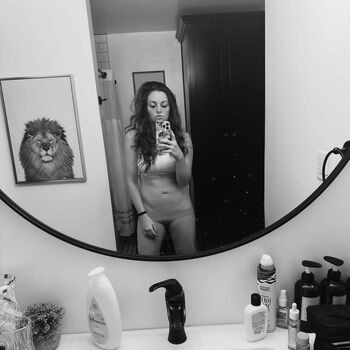 Maria Kanellis