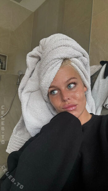 Full leaked Melisande mlnk private onlyfans photo