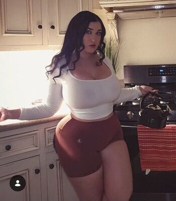 Full leaked Milahromanov private onlyfans photo