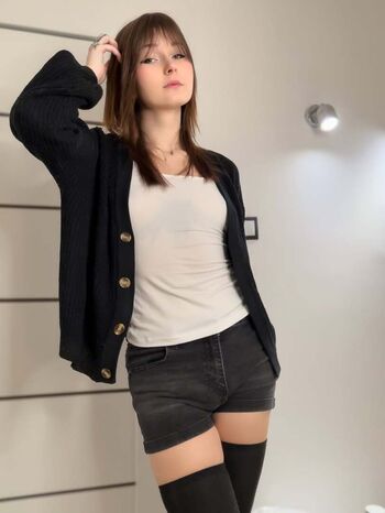 Full leaked Bella bertoli/ private onlyfans photo