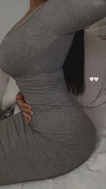 Full leaked Romysbasics private onlyfans photo