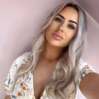 Full leaked Rosie rendell private onlyfans photo