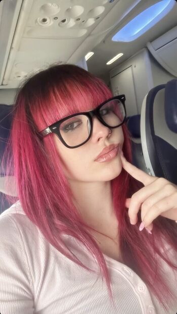 Full leaked Runtkuntt page private onlyfans photo