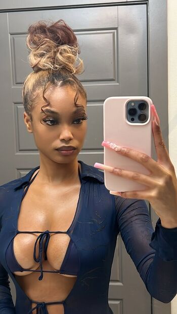Full leaked Samone private onlyfans photo