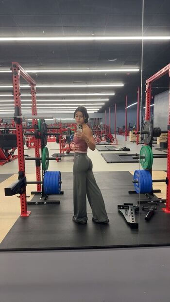 Full leaked Sara saffari private onlyfans photo