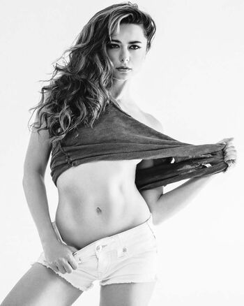 Full leaked Sophia gray private onlyfans photo