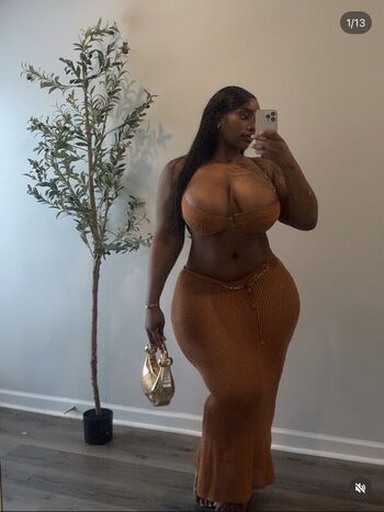 Full leaked Theashlynedith private onlyfans photo