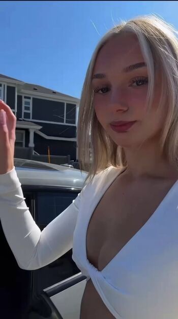 Full leaked Noravines/ private onlyfans photo