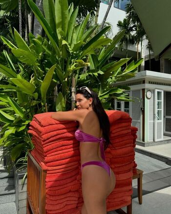 Full leaked Zaira nara private onlyfans photo